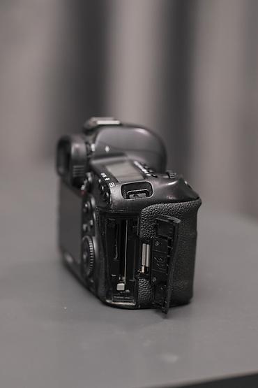 Foto və videokameralar: 2 eded canon 5d mark 4 satilir.Yaxsi veziyyetde hec bir cekilis — 3
