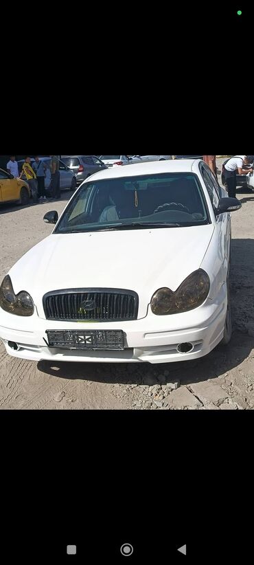 Hyundai: Hyundai Sonata: 2003 г., Механика, Бензин, Седан