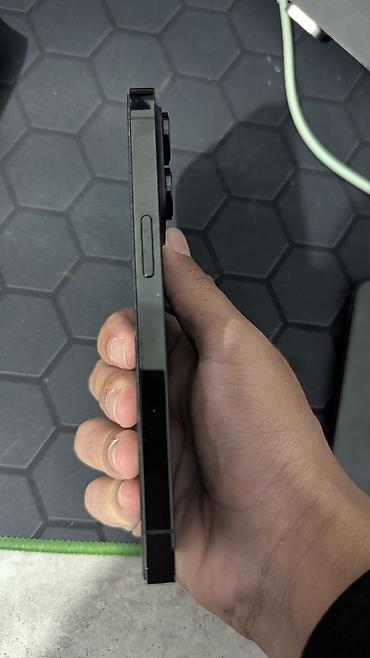 купить бу айфон 12 про: IPhone 14 Pro, Б/у, 256 ГБ, Черный, Защитное стекло, 80 % — 3