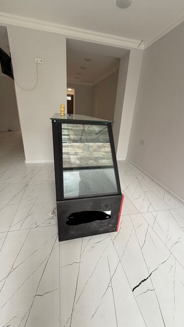 Mağaza arabaları: Islek veziyetdedir