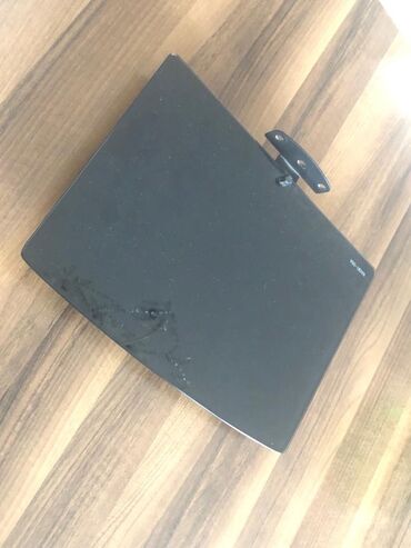 Kronşteynlər: Qara rəngli televizor aksessuarları və ya DVD uçün altliq (podstavka) — 9