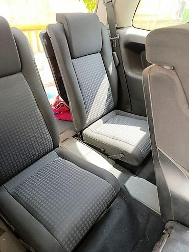 семиместная машина: Opel Zafira: 2003 г., Механика, Минивэн — 7