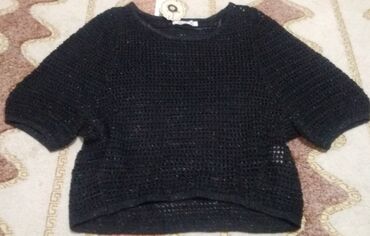черно белые платья: Женский свитер S (EU 36), цвет - Черный