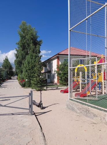 снять дом в бишкуле на длительный срок: 92 кв. м, 3 бөлмө