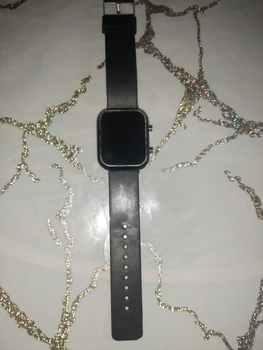 Б/у, Смарт часы, Apple, Водонепроницаемый, цвет - Черный