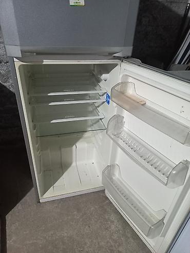 Холодильники: Холодильник BEKO с верхней морозильной камерой, двухкамерный, в — 3