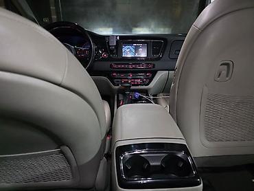 Kia: Kia Carnival: 2019 г., 2.2 л, Автомат, Дизель, Минивэн — 17