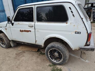машина базар ош телеграм: ВАЗ (ЛАДА) 4x4 Нива: 2001 г., 1.7 л, Механика, Бензин, Внедорожник
