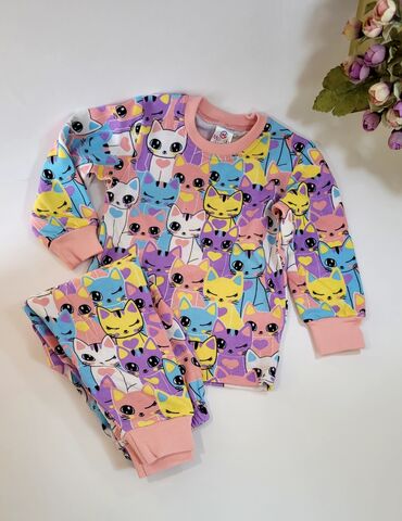 Другие детские вещи: Прелестная пижама для наших маленьких принцесс С красивым принтом