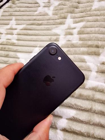 i̇phone 7: IPhone 7, Qara, Barmaq izi — 3