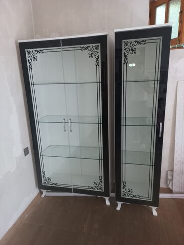 mebel restorer: Açılan, 2 qapılı Düz dolab, Bufet