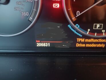 BMW: BMW 528 -dir. 245 at gücüdür. Texpasporta m5 peçat olunub. Disklər — 10