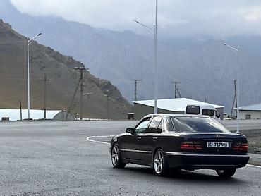 mersedes e320: Mercedes-Benz E-Class: 1999 г., 2.8 л, Автомат, Бензин, Седан — 2