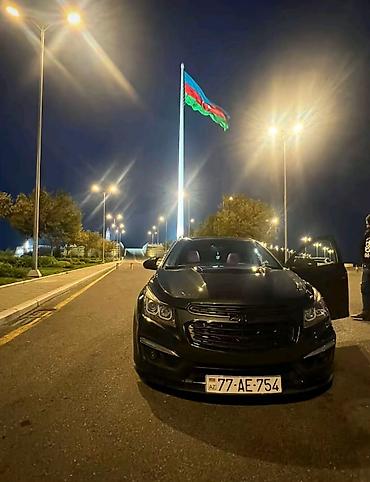 Chevrolet: Chevrolet Cruze: 1.4 l | 2015 il 75000 km Sedan — 9