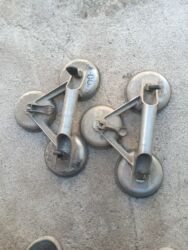 мебель из оргстекла: Присоски в отличном состоянии 
Германские