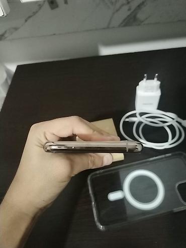 iphone 11 pro max irshad: IPhone 11 Pro Max, 256 GB, Qızılı, Face ID — 3