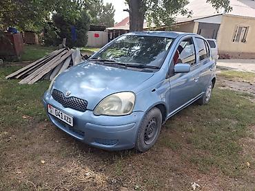 e klass: Toyota Vitz: 2002 г., 1.3 л, Автомат, Бензин, Универсал — 2