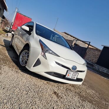 Toyota: Toyota Prius: 2017 г., 1.8 л, Автомат, Гибрид, Универсал