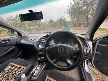 Honda: Honda Accord: 2000 г., 2 л, Автомат, Бензин, Кроссовер