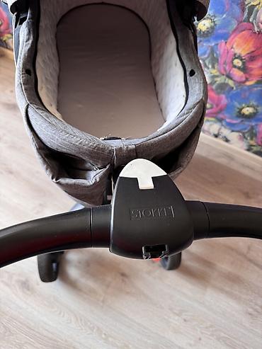 стокки коляска: Коляска, Stokke, цвет - Серебристый, Б/у, Самовывоз — 9