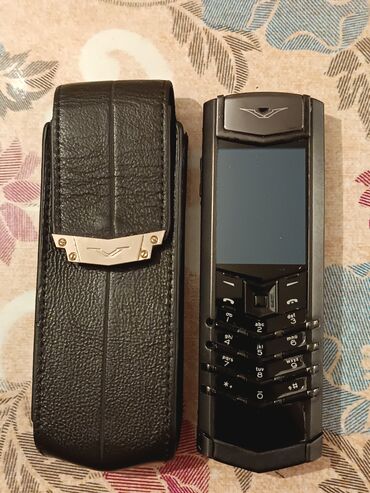 Vertu: Vertu Signature Touch, 2 GB, rəng - Qara