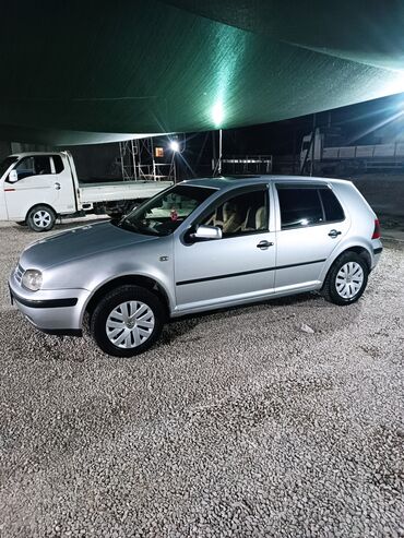 талас авто гольф: Volkswagen Golf: 2003 г., 1.6 л, Механика, Бензин, Хетчбек