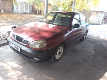 амортизаторы дайхатсу: Daewoo Lanos: 1996 г., 1.5 л, Механика, Бензин, Седан