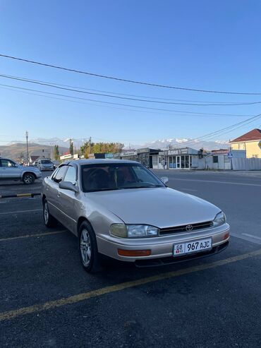 Toyota: Toyota Camry: 1996 г., 3 л, Автомат, Бензин, Седан