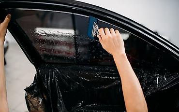 Профессиональная тонировка вашего автогарантия качества.Быстрые