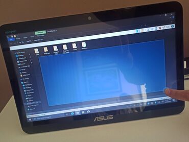 Desktop računari i radne stanice: Asus All In One A4110 / 15.6 Touch / 4 cora / 500gb *15.6" 1366 x — 4