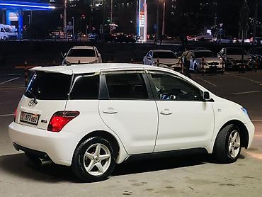 Toyota: Toyota Ist: 2002 г., 1.5 л, Автомат, Бензин, Хэтчбэк — 7