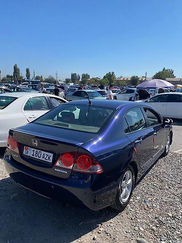продажа авто гибрид: Honda Civic: 2009 г., 1.3 л, Автомат, Гибрид, Седан — 3