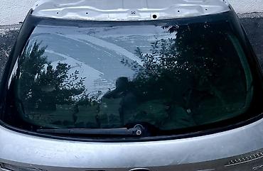 from japan: Стекло Багажника Subaru, 2003 г., Б/у, Оригинал — 1