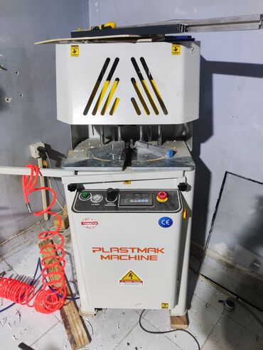 servis avadanliqlari: Salam plastik payka- (Plastmak). el mişarı. zamok yeri