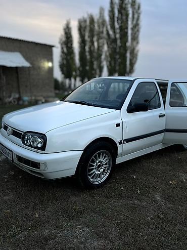 Volkswagen: Volkswagen Golf: 1996 г., 1.6 л, Механика, Бензин, Хэтчбэк — 3