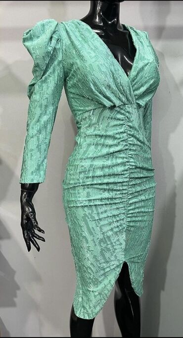 haljina vel 6: One size, bоја - Zelena, Večernji, maturski, Dugih rukava