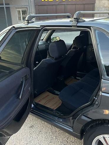transporter multivan: Volkswagen Passat: 1990 г., 1.8 л, Механика, Бензин, Седан — 7