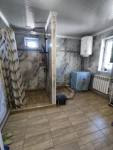 осмон ата конушу: 📍 В Сокулуке ( верхнаяя зона ) продается дом на участке 8.5 соток, по — 9