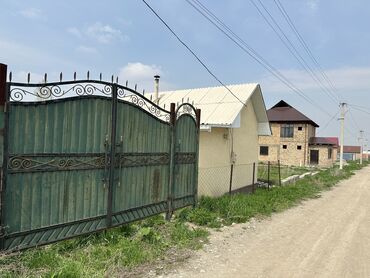 кызыл аскер пол дом: Времянка, 1000 м², 3 комнаты, Собственник