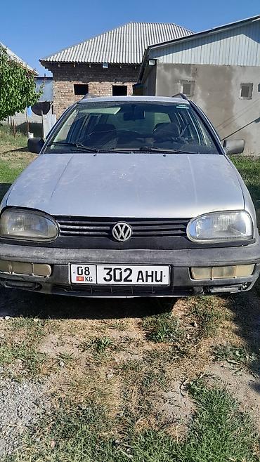 выбор номера о: Volkswagen Golf Variant: 1994 г., Универсал — 2