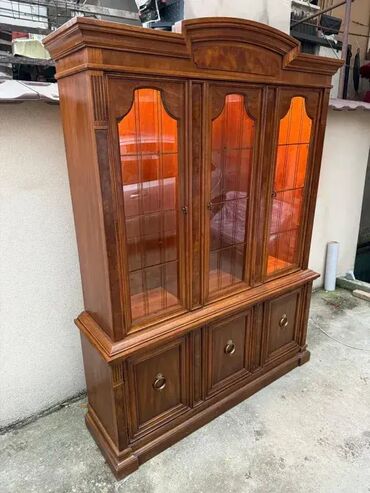 Stilske vitrine: DREXEL stilska vitrina - ODLIČNO STANJE Made in USA 🇺🇸 Od punog — 9