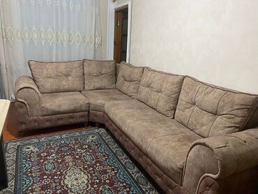 Divanlar: Divan, İşlənmiş, Açılmayan, Bazasız, Parça, Çatdırılma yoxdur