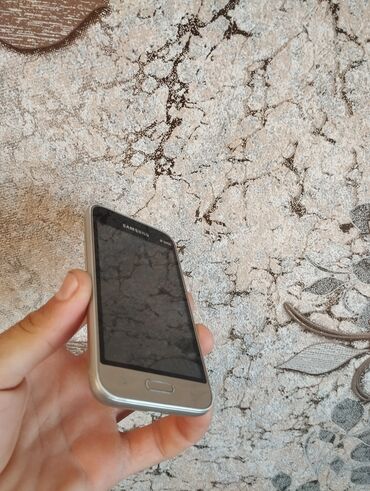 Samsung Grand Neo I9060, Две SIM карты