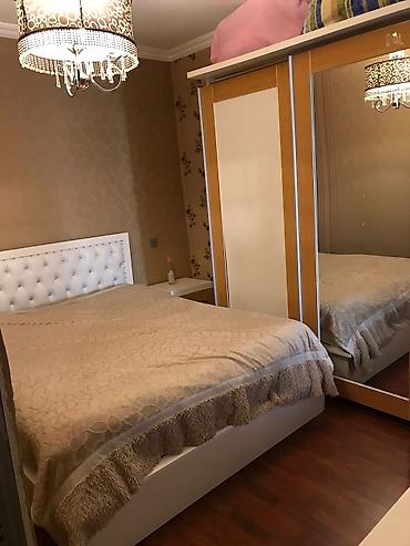 Həyət evləri və villaların satışı: Bulbule gesenesinin centralni yerde yerlesir ev. kupcasi var. her — 7