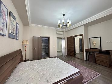 tecili ev satilir 2020: İcarəyə verilir 4 otaqlı yeni tikili 210 m², Ağ şəhər q. Kateqoriya — 3