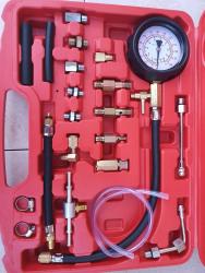 Car Parts & Accessories: Set za merenje pritiska ulja i goriva Set za merenje pritiska ulja i