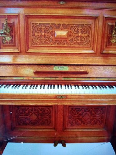 купить электронное пианино бу: Куплю пианино,в хорошем состоянии,от 5 до 10 тыс сомов.Срочно!