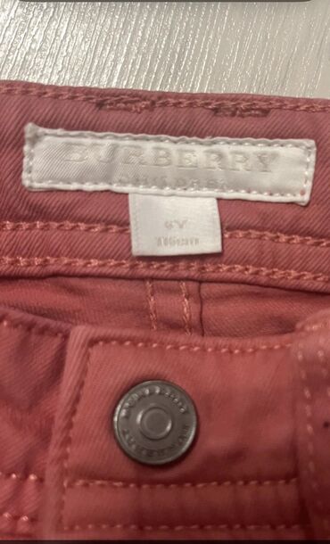 Cinslər və şalvarlar: Gündəlik şalvar, Qız üçün, 6 - 7 yaş, Burberry — 8