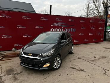 Chevrolet: Chevrolet Spark: 2018 г., 1 л, Автомат, Бензин, Хэтчбэк