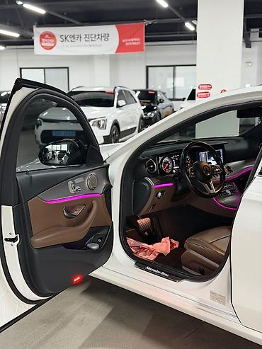 lexus rx long: Mercedes-Benz E-Class: 2020 г., Седан — 3